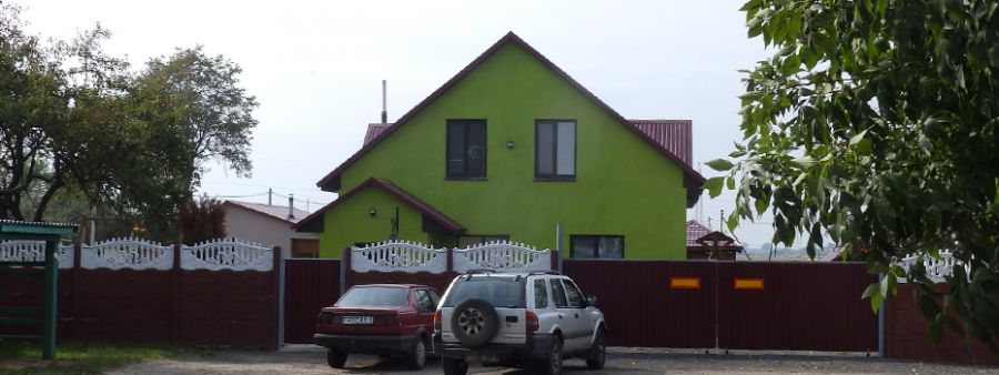 Въезд в усадьбу