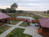 Наш двор и наш пруд